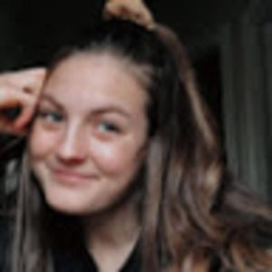 Meet your Posher, Cayla